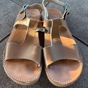 Freshly Picked Leather Sandal Size 10